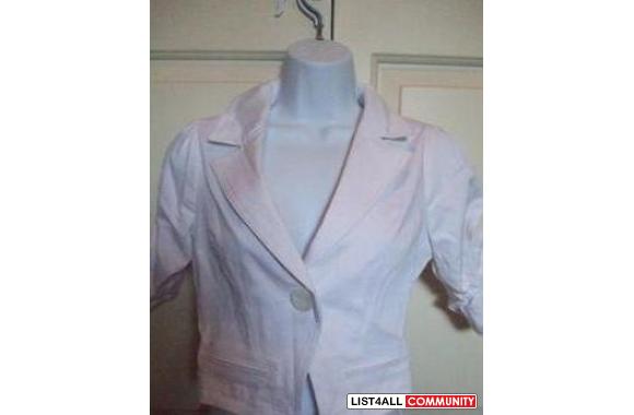 .. WHITE MINI BLAZER..brand new bought from UBsize