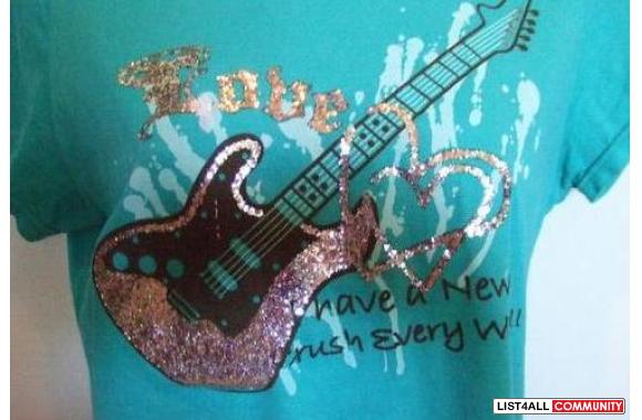 .. GREEN ROCKER TEE..brand new bought from BLUENOT