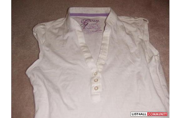 .. GARAGE WHITE TEE..brand newsize S