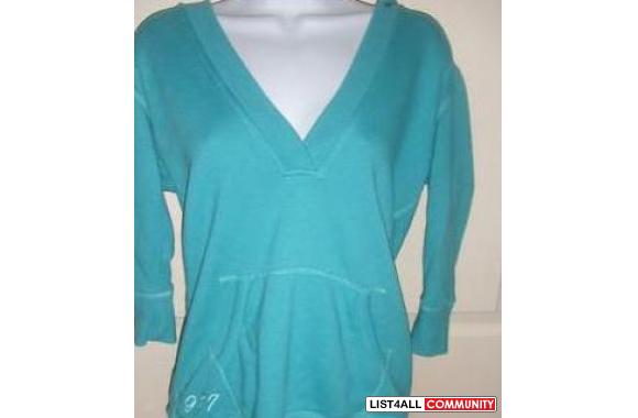 ..TURQUOISE AMERICAN EAGLE HOODIE..worn twicesize 