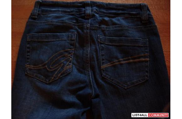 Garage jeans size 25 in goood condition only worn 2 times selling for 