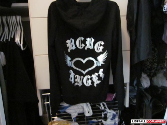 BCBG BLACK AND SILVER HOODIE NEW SIZE SMALL