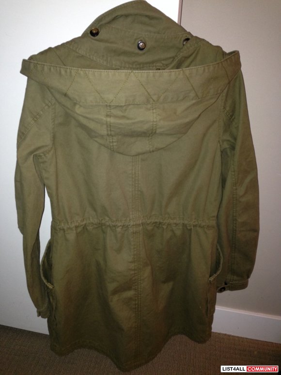 GARAGE ARMY GREEN PARKA XS - NEW