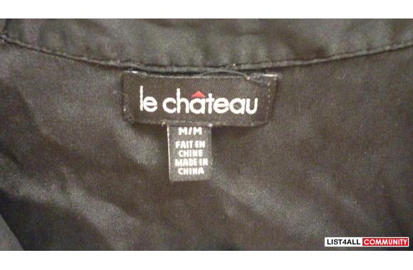 Very cute black&nbsp;shirt LE CHATEAU