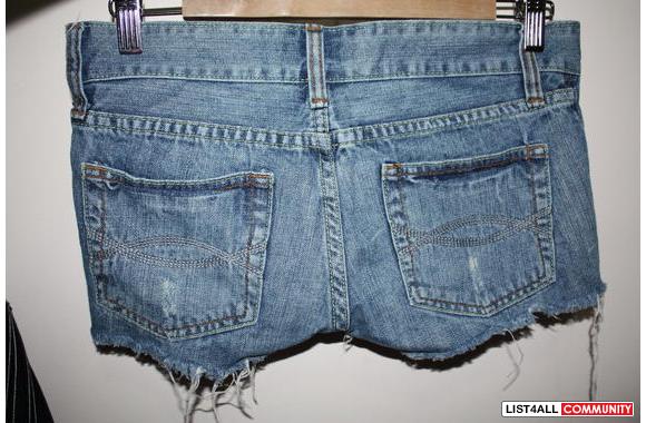 Urban behaviour jean short shorts / ripped look / size xs