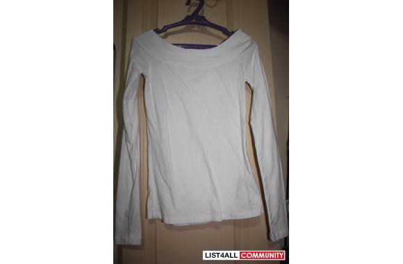 Garage white long sleeve top / boatneck / size xs/small