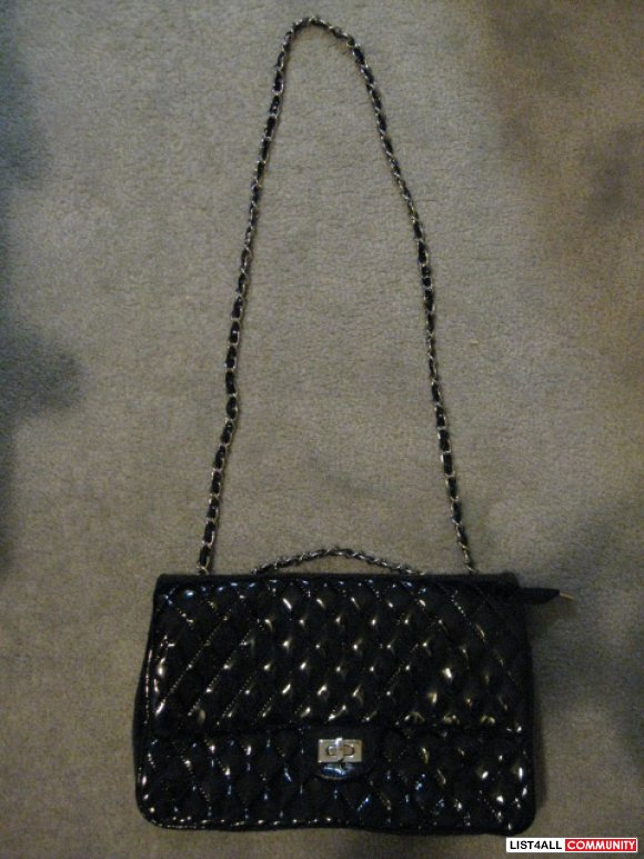 klare crossbody strawberry