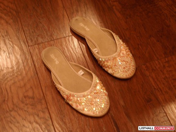 Spring Peachy Sandals - Size 7 (worn few times)