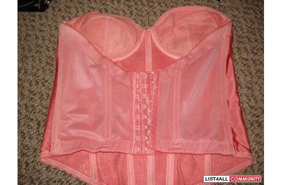 Kimikal strapless corset