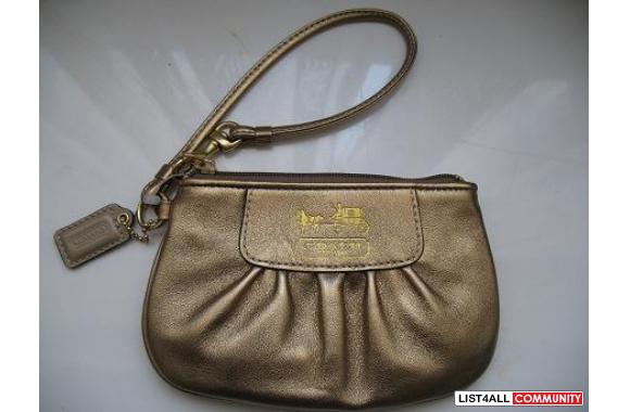 coach wristlets colour