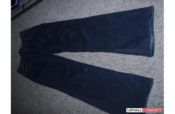 4 Pairs of Jeans&nbsp; $10 eachall size 6-8New Zealand Size 9Skinny 3/