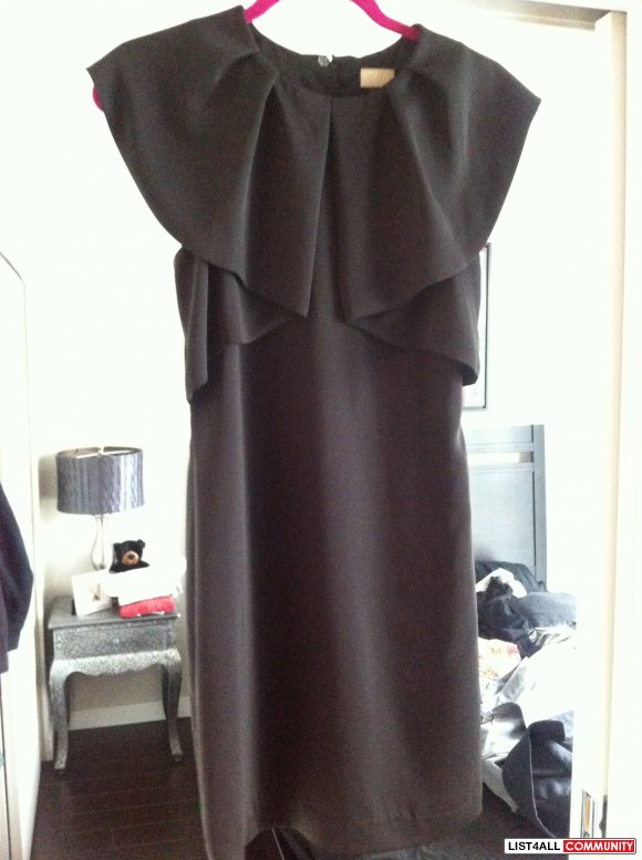 H&M Trend Dress - Size 2