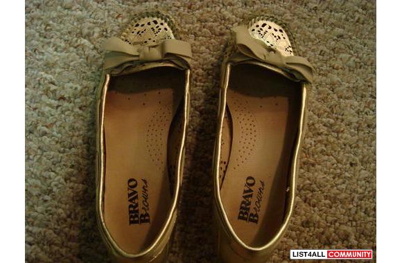 Browns golden flat shoes