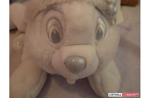 Disney Plushnew w/ tagi dont know what character t