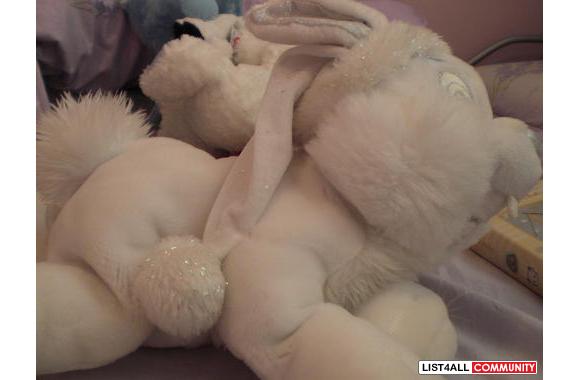Disney Plushnew w/ tagi dont know what character t