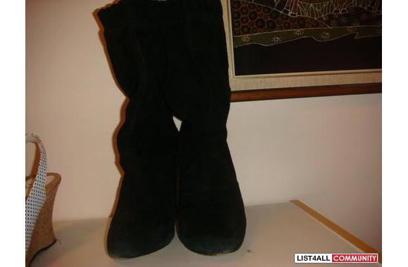 ALDO BOOTS!!!!!my favorite pair of boots.. except 