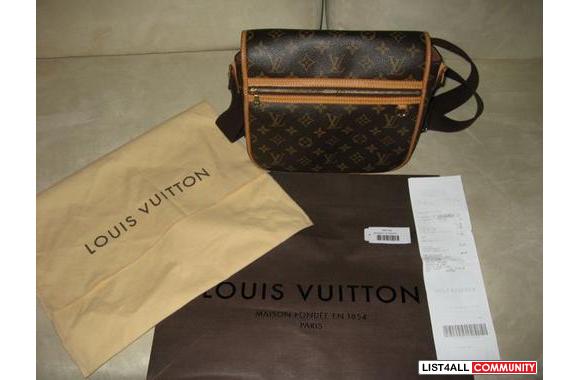 This LOUIS VUITTON Messenger PM Bosphore (Model #M