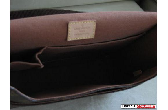 This LOUIS VUITTON Messenger PM Bosphore (Model #M