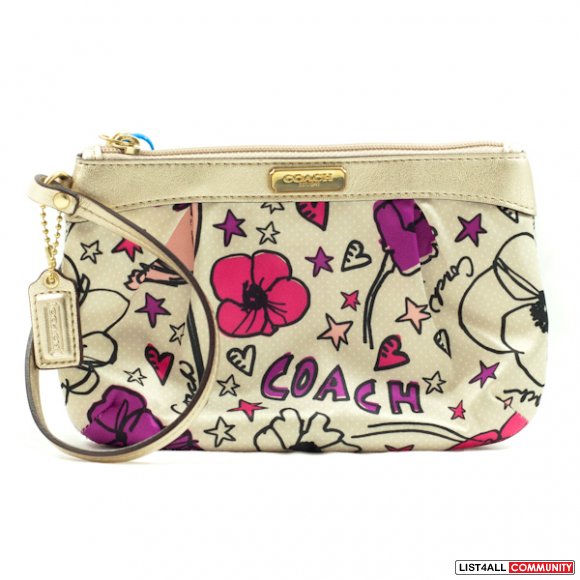 coach wristlets sizes