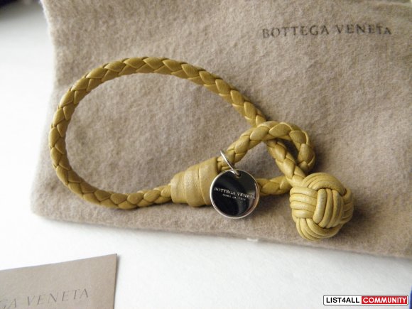 bottega veneta braided mule