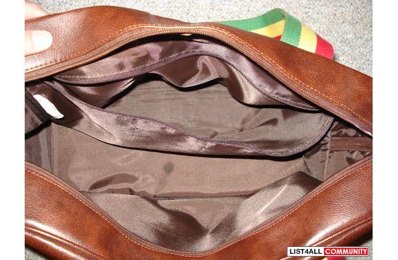 Billabong brown leather bag.Nice for school.NOW $1