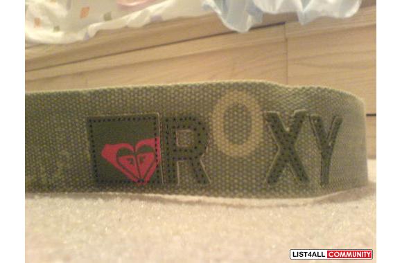 BNWT Roxy belt. Got it as a gift but wasn't really