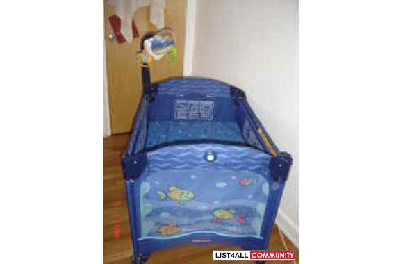 NEW Jollyjumper Crib Set (Comforter, Bumper Pad &a