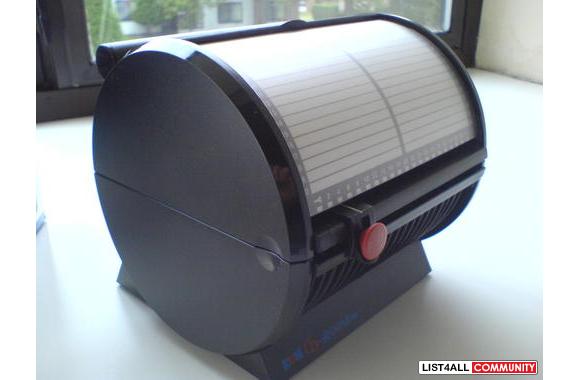 CD storage box, holds 40 discs