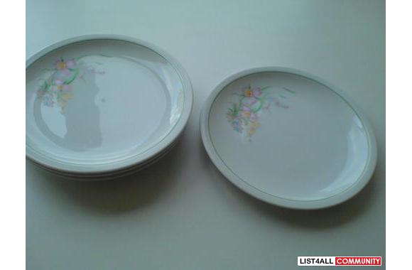 'Royal Porcelain, Kingdom of Thailand' luncheon plates, 4pcs, 7