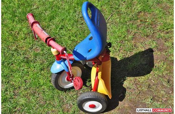 radio flyer fold and go