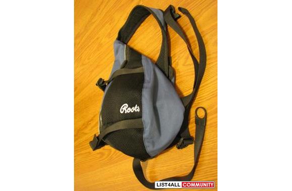 roots blue backpack