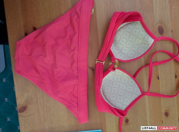 VICTORIA SECRET PUSH UP BIKINI SET