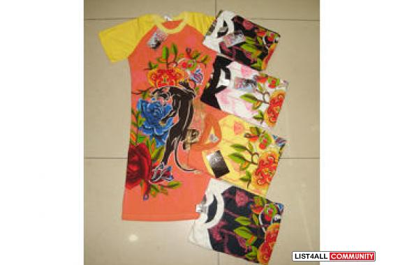 Shoes-bags-clothes.com  specialize in  brand shoes