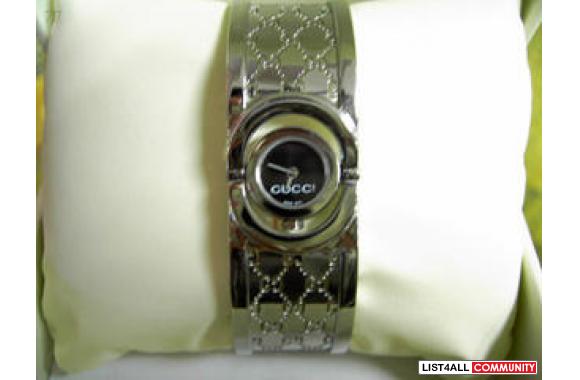 Shoes-bags-clothes.com  specialize in  brand shoes