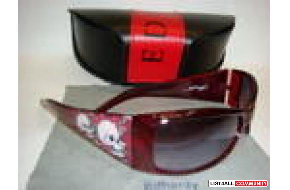 Shoes-bags-clothes , specialize in  brand shoes , 