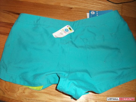 ROXY board shorts w/tags REVERSIBLE