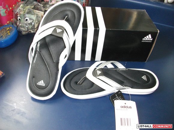 Brand Spanking New Adidas Flops w/tags