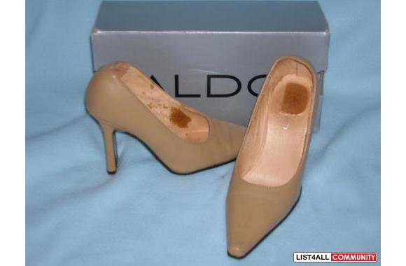 TAN ALDO SHOESIZE 5VERY CUTE BUT HURTS MY FEET