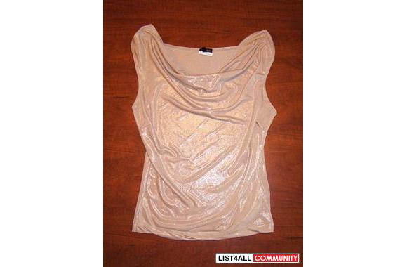 Shiny gold  Le Chateau  tank. Size small.