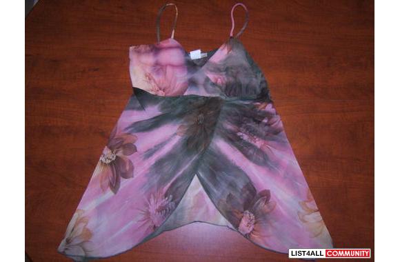 Floral Tank from  Sirens . Fits XS or small.