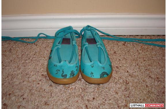 Blue lace-up  Blowfish  flats from Stoneridge. Siz