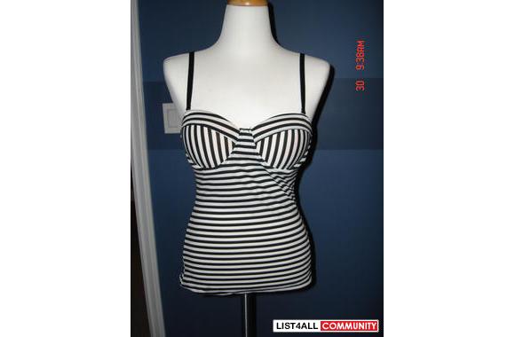 Sellling Brand New built in bra with removable pad