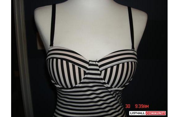 Sellling Brand New built in bra with removable pad