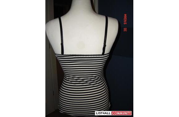 Sellling Brand New built in bra with removable pad