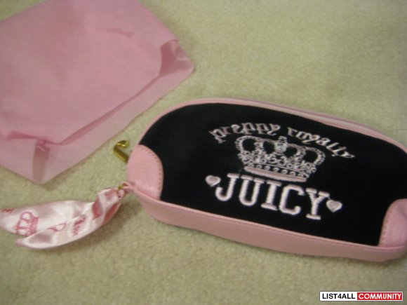 Replica Juicy Couture make up back with wrist strap