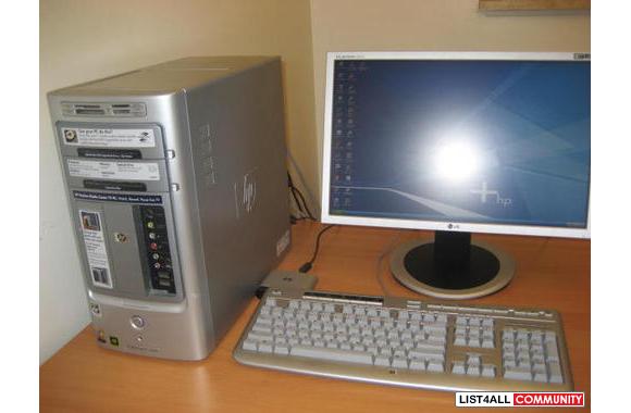 HP Pavilion Media Center TV m7640n Desktop PCDeskt