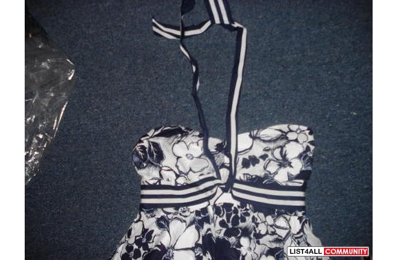 BRAND NEW WITHOUT TAG! FLOWERY SUMMER DRESS!HALTER
