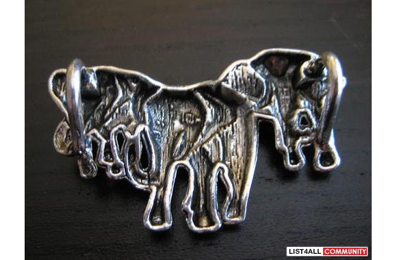 Tibet silver elephant charmsLead free45 x 12.5mmOn