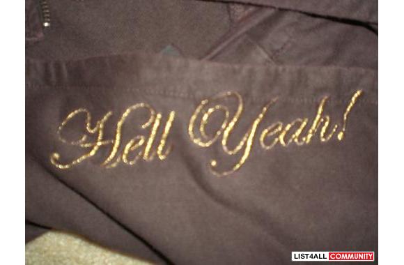 BlendShe half top from lattitude w/ golden outline