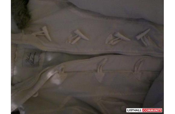Urban Behavior white bomber jacketin great conditi